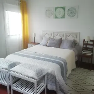 Casinha Amarela Quarto em Acomodações Particulares Sintra